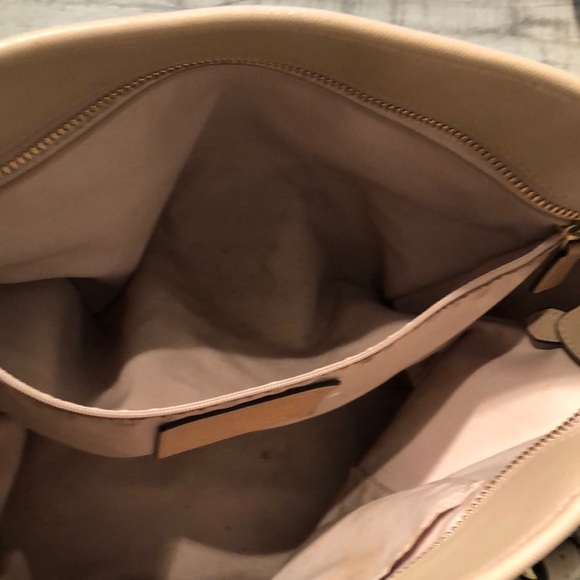 Neutral Coach handbag - Picture 4 of 7